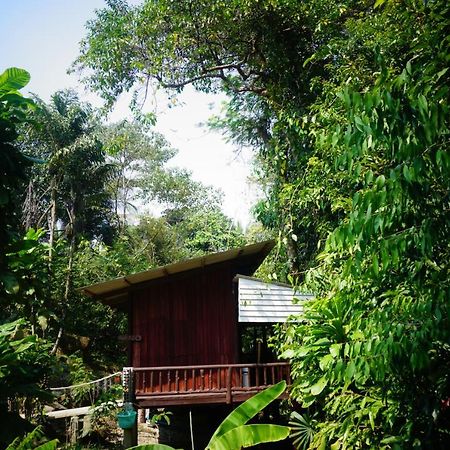 Wooden Hut Koh Kood Hotel Ko Kut Bagian luar foto