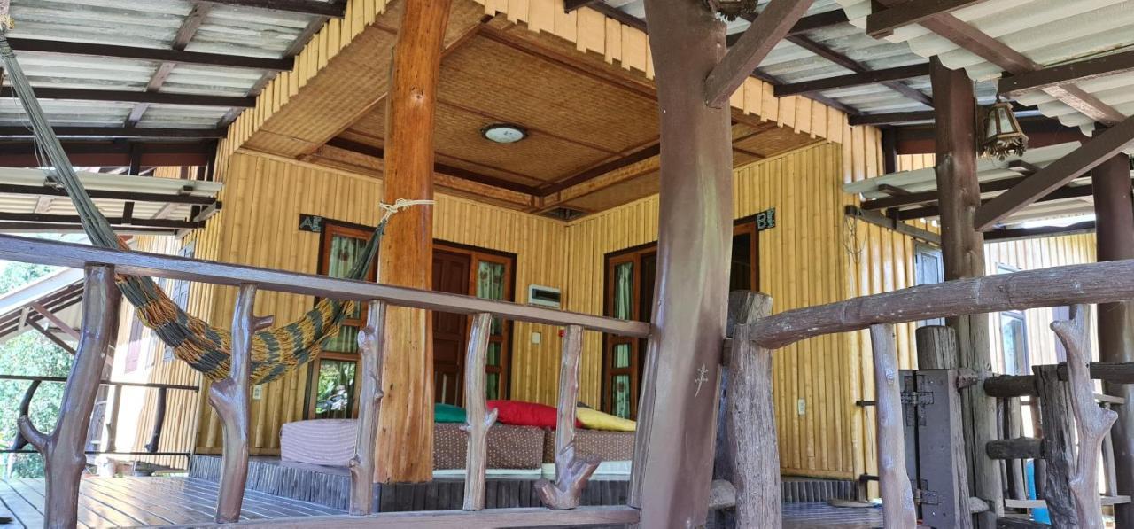 Wooden Hut Koh Kood Hotel Ko Kut Bagian luar foto