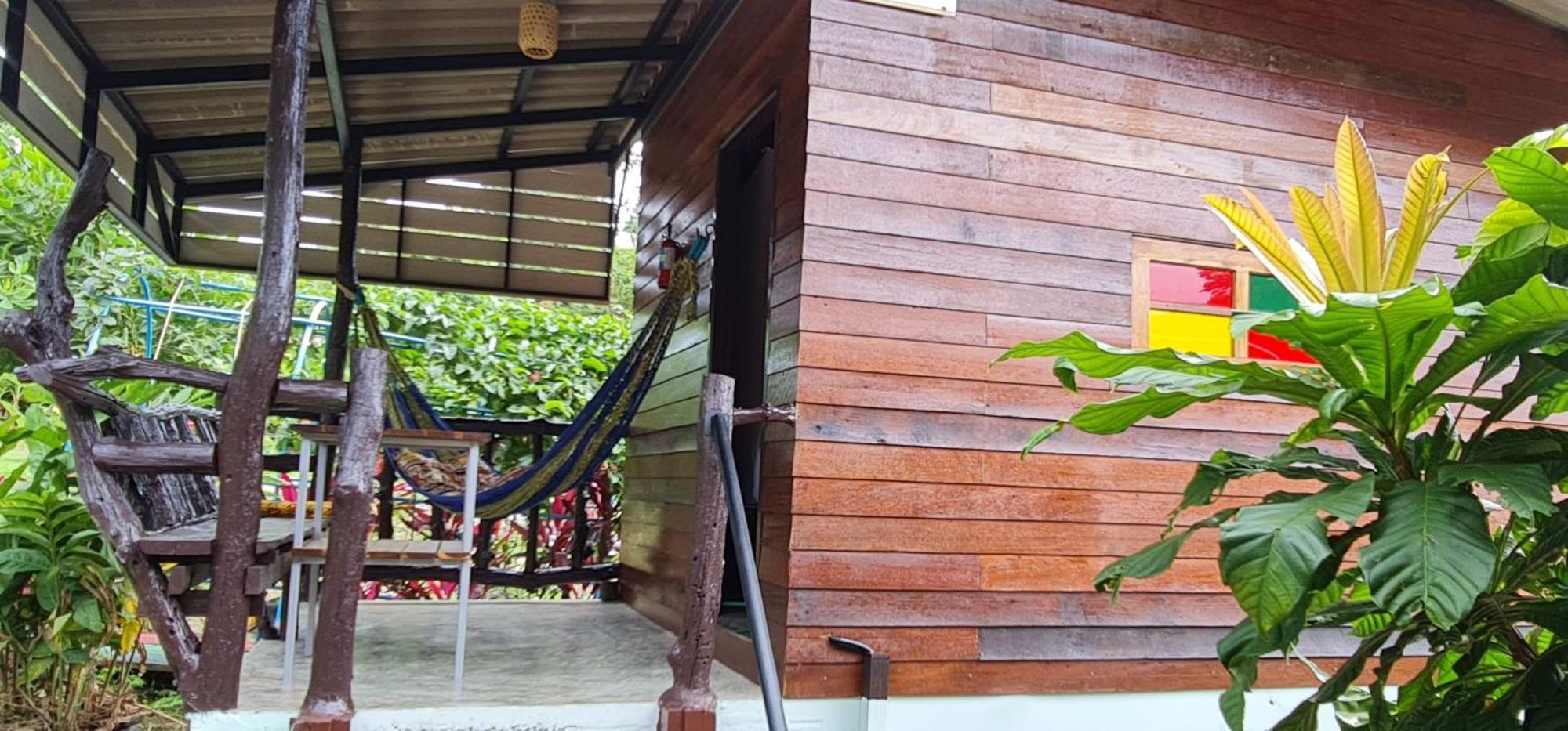 Wooden Hut Koh Kood Hotel Ko Kut Bagian luar foto